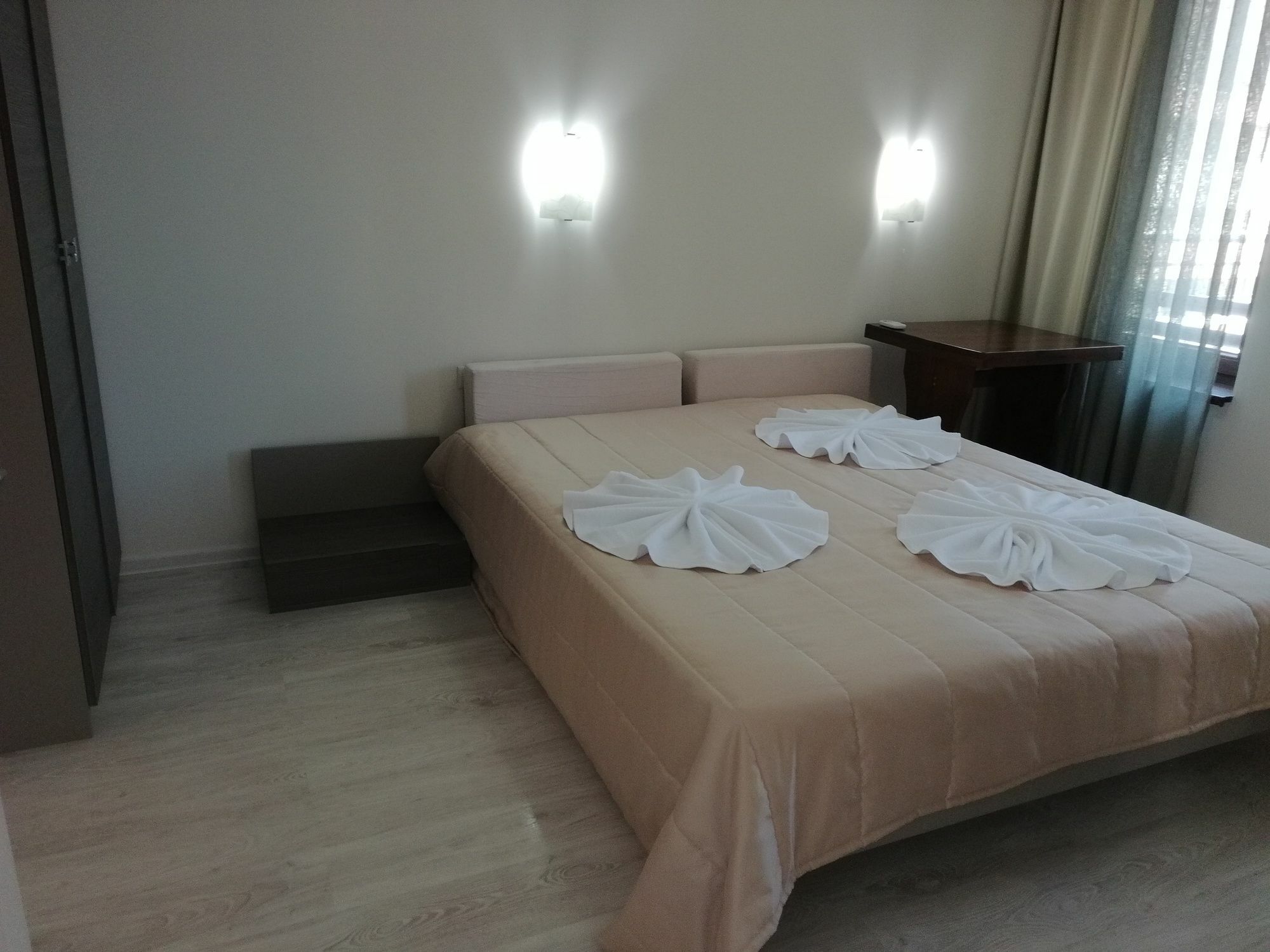 Stardreams Apartments Sveti Vlas Exterior photo